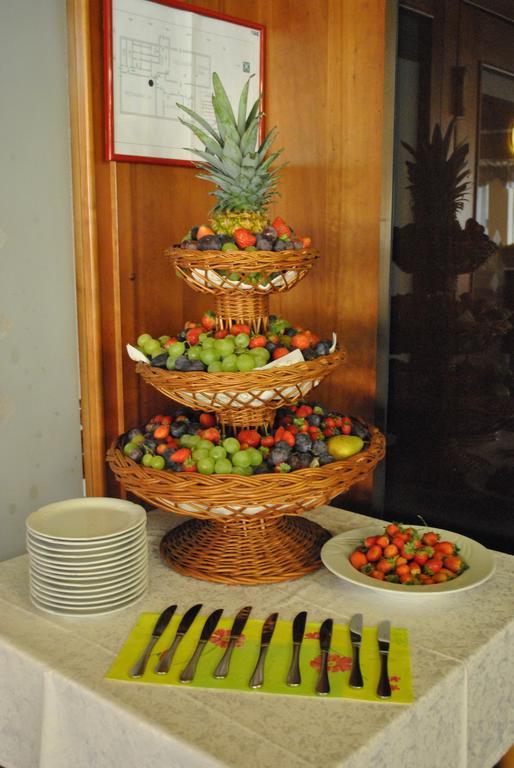 Pri Vidrgarju Hotel Vace Bagian luar foto
